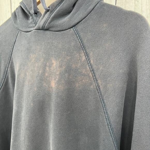 Everlane LARGE Men's Navy Blue Bleach Stain Pullover Hoodie Sweater Long Sleeve - Picture 4 of 10